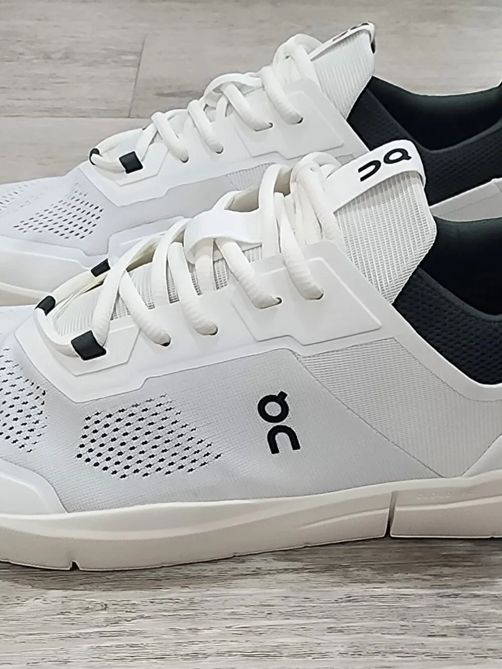 On Cloud The Roger Advantage White Athletic Running Tennis Sneakers Shoes Men 13 - Picture 1 of 8